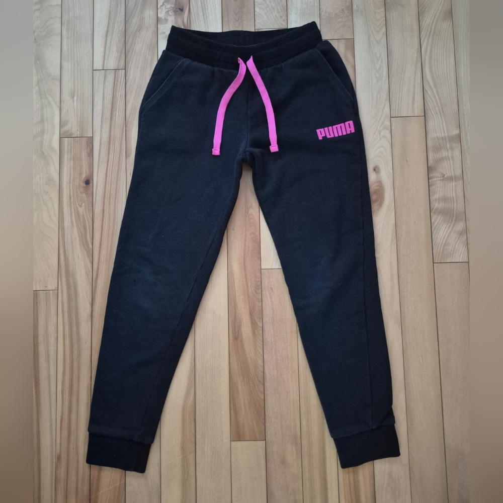 3/15$ Black Jogger Pants
